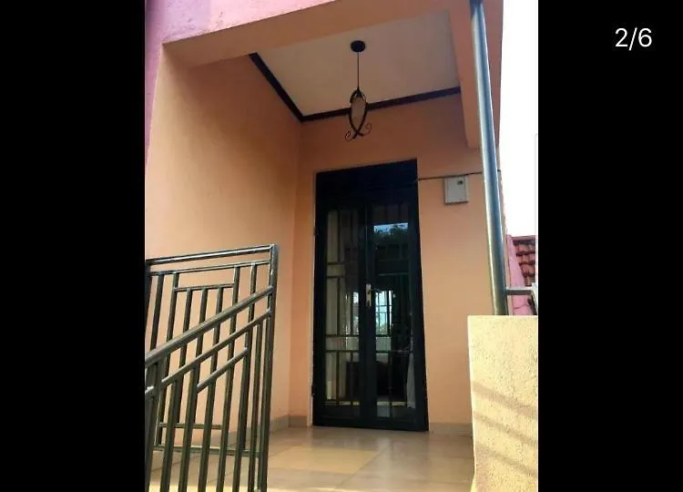 Tgs Homestay Nest Kampala Uganda
